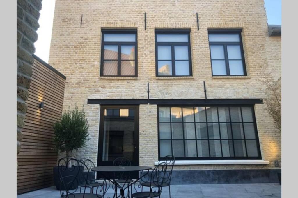 Les Chambres Berguoises Duplex Calme Au Coeur De แบร์กส์ ภายนอก รูปภาพ
